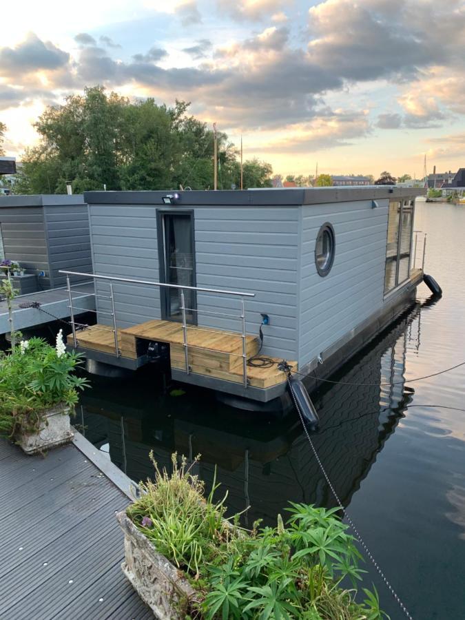 New Houseboat 2 Bedrooms Zwartsluis Exteriör bild